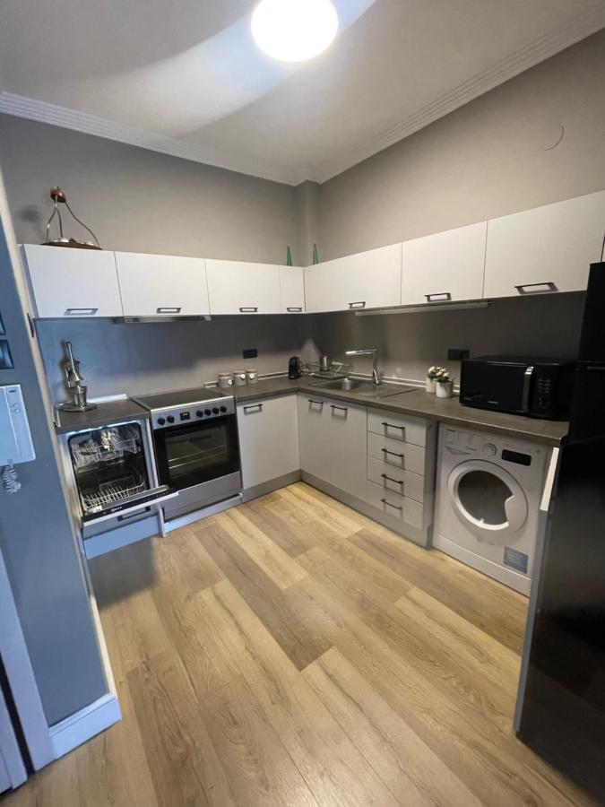 Urban Living 3 Apartment